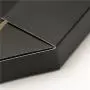 Boîtes en carton personnalisées de luxe avec design créatif et tiroir escamotable noir pour emballage cadeau. Boîtes en carton personnalisées de luxe avec design créatif et tiroir escamotable noir pour emballage cadeau.