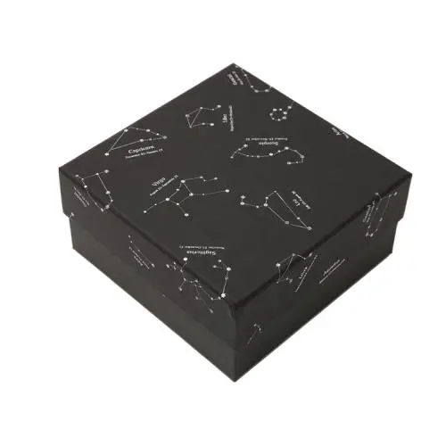 Boîte Cadeau Rigide en Carton Noir avec Couvercle Imprimé, Design Personnalisé, Luxe et Élégant. Boîte Cadeau Rigide en Carton Noir avec Couvercle Imprimé, Design Personnalisé, Luxe et Élégant.