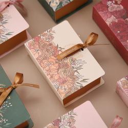 Wholesale Luxury Customized Creative Candy Box Cardboard Gift Packing Box With Ribbon