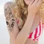 10 Blatt Große Schwarze Rose Pfropfen Temporäre Tattoos für Damen, Wasserfest, 3D Blüten Muster, Lady Schulter Tatoos, Arm Körper Ketten.