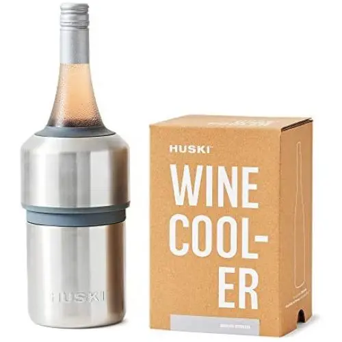 Refroidisseur de Vin Huski | Brigade Icelless Premium | Garde le Vin Frais Jusqu'à 6 Heures | Design Gagnant une Récompense | Nouvelle Accessoire Vin | Compatible avec Certains Milles | Cadeau Idéal pour les Amoureux du Vin (Acier Inox) Refroidisseur de Vin Huski | Brigade Icelless Premium | Garde le Vin Frais Jusqu'à 6 Heures | Design Gagnant une Récompense | Nouvelle Accessoire Vin | Compatible avec Certains Milles | Cadeau Idéal pour les Amoureux du Vin (Acier Inox)
