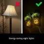 Glasbehälter Wandleuchten mit Seil-LEDs (Set von 2) – Landhausstil Wanddekoration – Rustikaler Stil – Zwei Fernbedienungen – Grüne Pfingstblumen