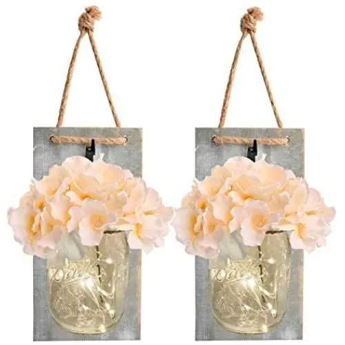 Mason Jar Wandleuchte für die Inneneinrichtung, rustikale Wandleuchten mit 6-Stunden Timer LED-Glühbirnen und Seidenhydrangea, Wanddekoration für rustikalen Küchentisch, Set von 2