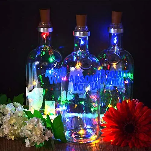 Guirlande Lumineuse en Liège avec Bouteilles de Vin, 6 Pièces, Alimentée par Batterie, Couleurs Multiples Guirlande Lumineuse en Liège avec Bouteilles de Vin, 6 Pièces, Alimentée par Batterie, Couleurs Multiples