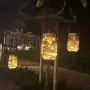 Solar Mason Jar Hängeleuchten, 8er Set mit 30 LEDs (Haken & Gläser inklusive) Solar Laternen Tischleuchten, Outdoor Gartenlampe Dekoration für Terrasse Garten, Hof, Boden, Treppe und Terrasse