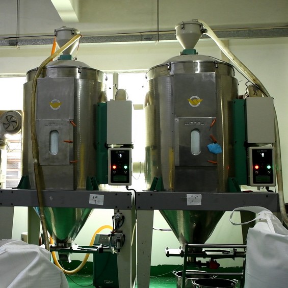 Raw Material Handling Machine Ensure All Materials Satisfactory FDA Standards Raw Material Handling Machine Ensure All Materials Satisfactory FDA Standards