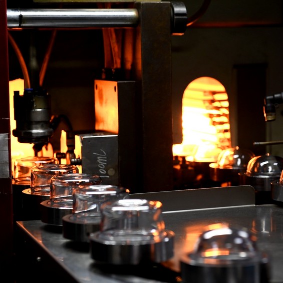 High Precission Blow Mold Machine Stable, High Quality and High Speed Production High Precission Blow Mold Machine Stable, High Quality and High Speed Production
